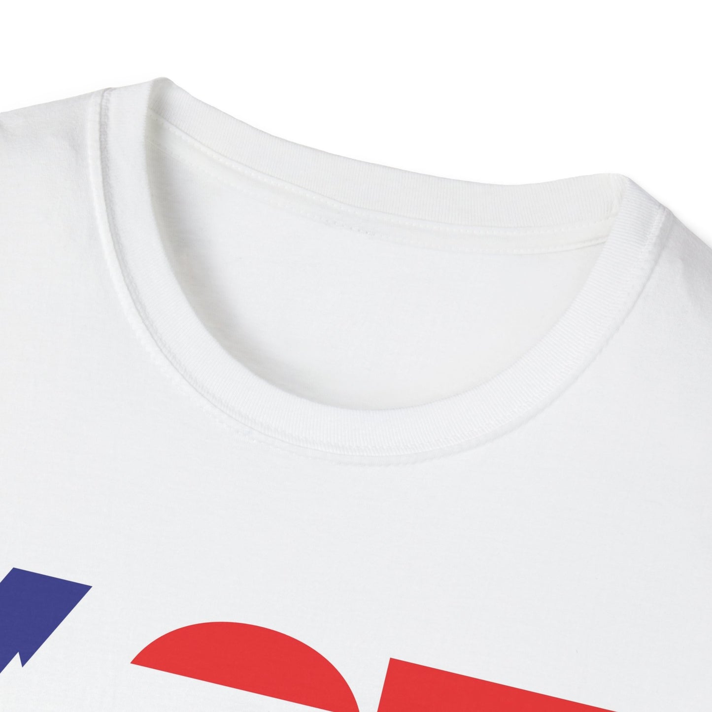 Unisex Patriotic Trump T-Shirt - 407 USA Flag Design